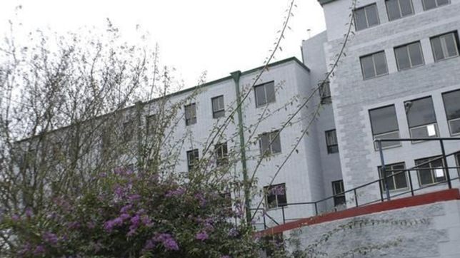 ¿como hacen los estudiantes para inscribirse a las becas del albergue de la unlp?