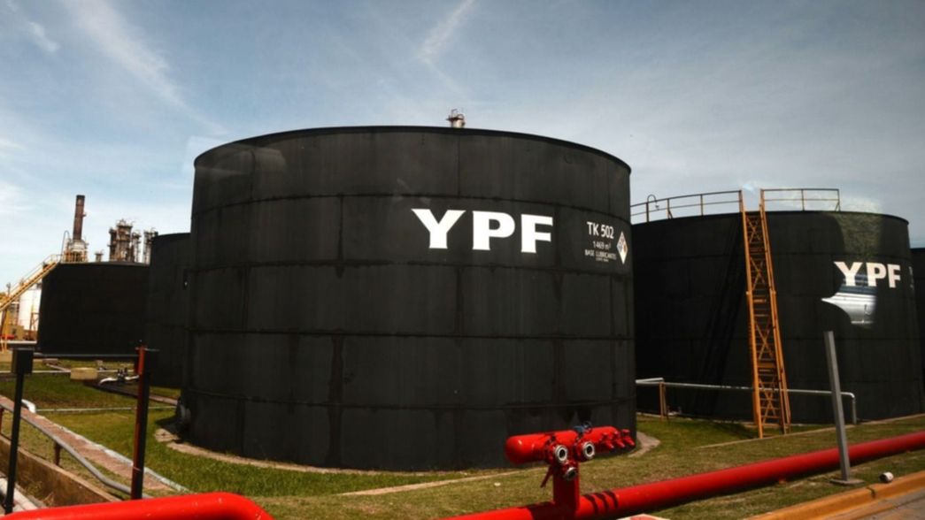Un concejal de Juntos por el Cambio fue imputado por el robo de combustible a YPF