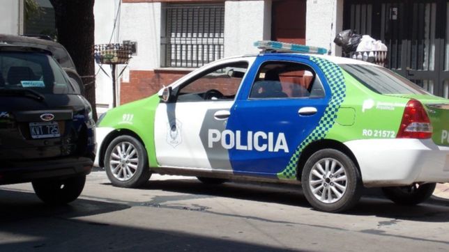 no lo veian desde hacia varios dias y lo hallaron muerto en su casa de la plata