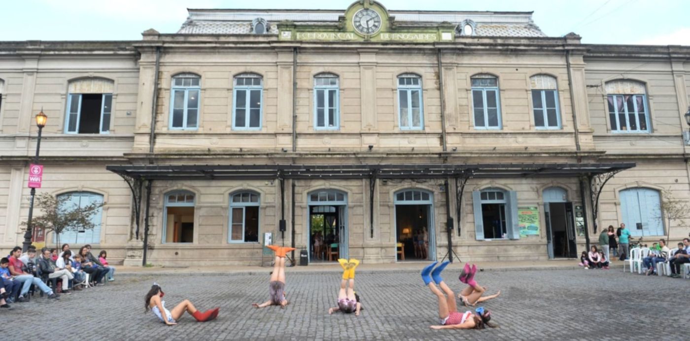 1556398259663.jpg?x=1&y=201&width=1499&height=749&rotate=0&scaleX=1&scaleY=1&ow=1500&oh=996&&cw=1920&ch=950