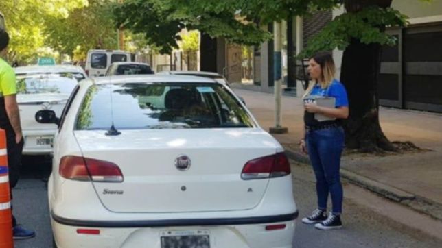 el secretario de transporte plantea legalizar uber y control urbano sale a cazarlos