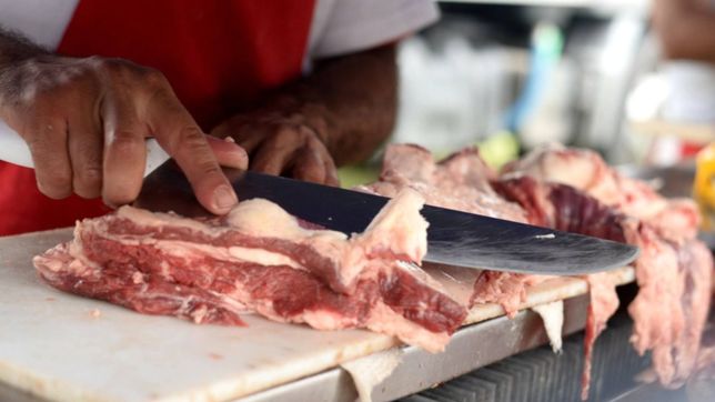 arranco la venta de los cinco cortes de carne a precios populares para las fiestas