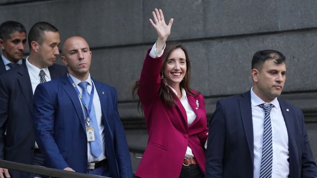 cristina fernandez y victoria villarruel se reunieron en el senado para iniciar la transicion