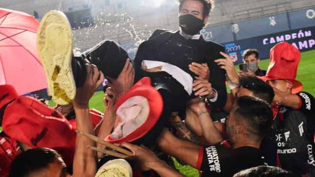 la estadistica que ilusiona a estudiantes por el colon campeon de eduardo dominguez