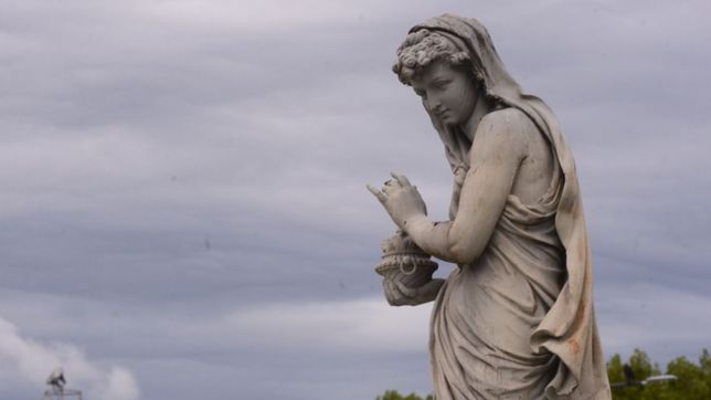 jueves fresco y nublado por la manana pero a la espera de 18°c de maxima en la plata