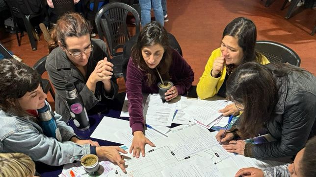 la municipalidad lleva su agenda de genero por distintos barrios de la plata