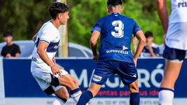 de la misma manera en la que llego a gimnasia, ahora se va en silencio para sumar minutos de la misma manera en la que llego a gimnasia, ahora se va en silencio para sumar minutos