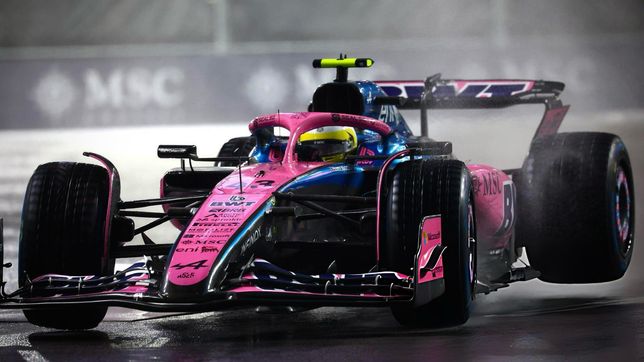 los dos errores bajo la lluvia que dejaron a colapinto sin chances de meterse entre los diez primeros