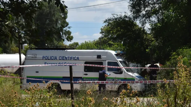 un jardinero murio mientras trabajaba en la plata y su casa fue desvalijada a las pocas horas