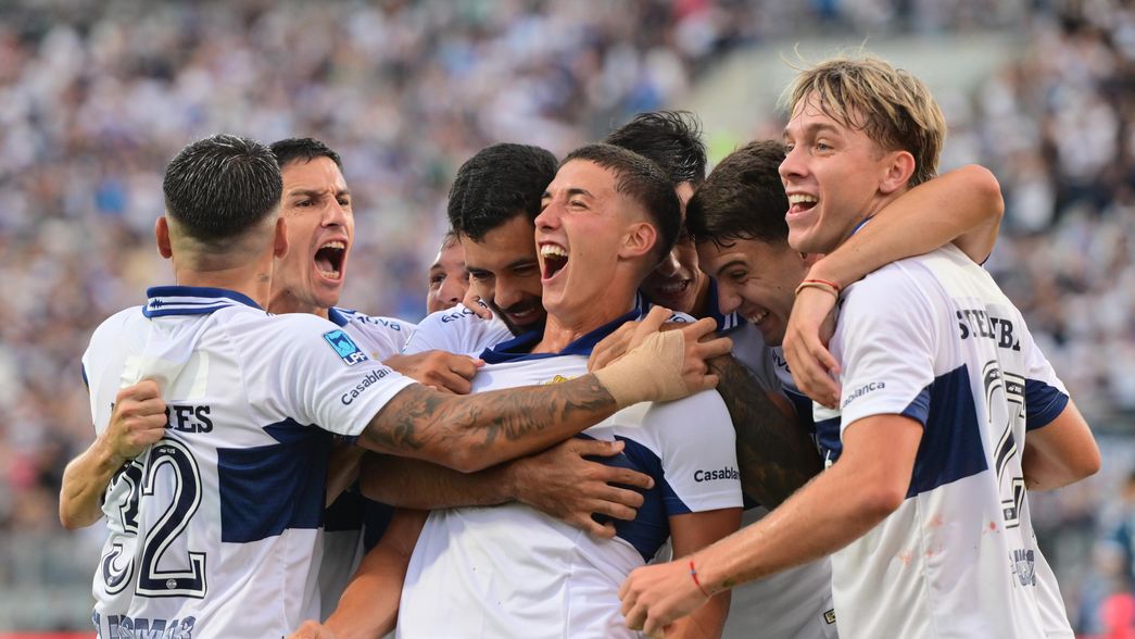 El video del increíble e inolvidable gol de Nico Barros Schelotto para Gimnasia