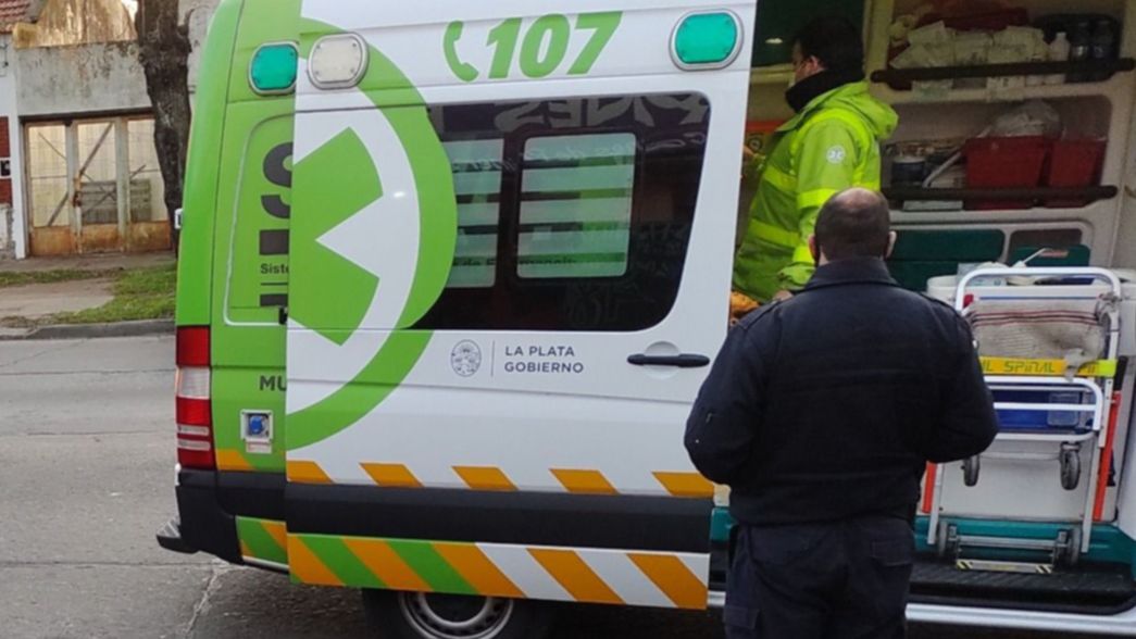 Brutal accidente en el centro de La Plata: una nena de 4 años terminó con fracturas