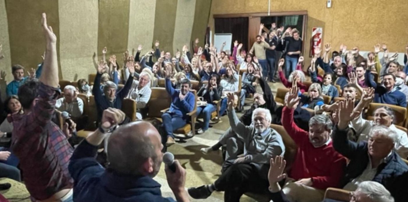 Asamblea de la Agremiación Médica Platense