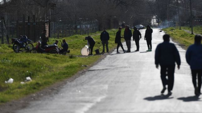 la municipalidad ira a la justicia para frenar el asentamiento en el retiro