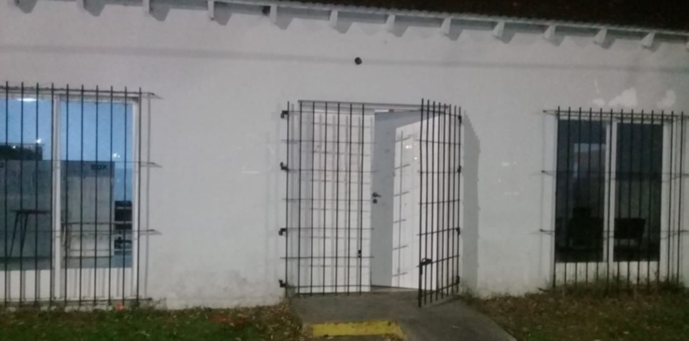 1594233223445.jpg?x=9&y=119&width=1267&height=634&rotate=0&scaleX=1&scaleY=1&ow=1280&oh=960&&cw=1920&ch=950