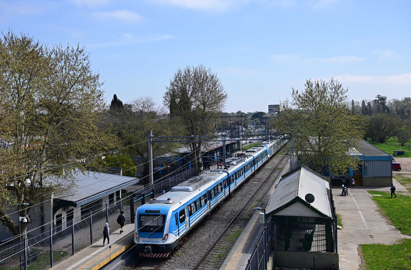 Estacion Tren Roca de city bell (4)