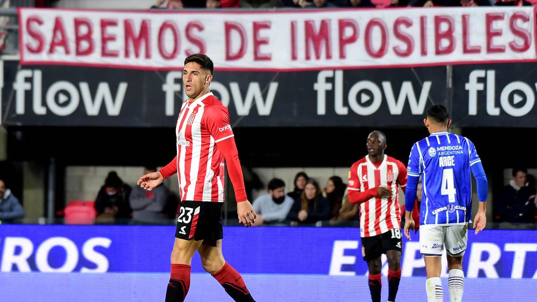 Naya fue citado a la pretemporada, pero cambiaron los planes y vuelve a irse del Pincha