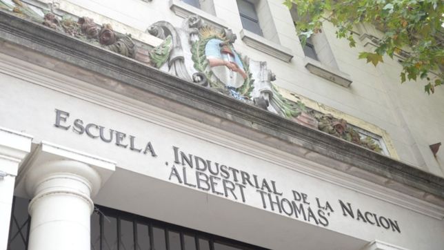 encontraron sana y salva a la estudiante del colegio albert thomas que habia desaparecido