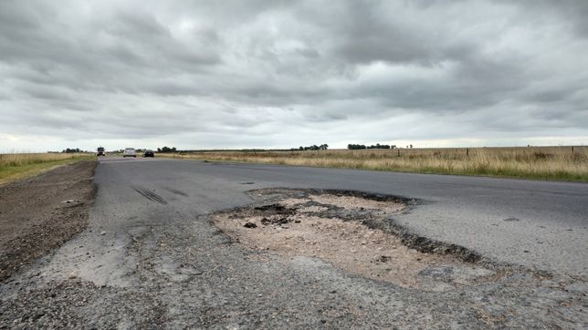 mas del 50% de las rutas nacionales que cruzan la provincia de buenos aires esta en mal estado