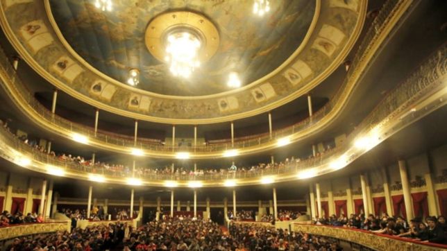por las amenazas de bomba, reunieron a mas de mil chicos de la plata, berisso y ensenada en el coliseo podesta