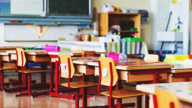 mas de un centenar de colegios privados bonaerenses podrian cerrar por falta de recursos