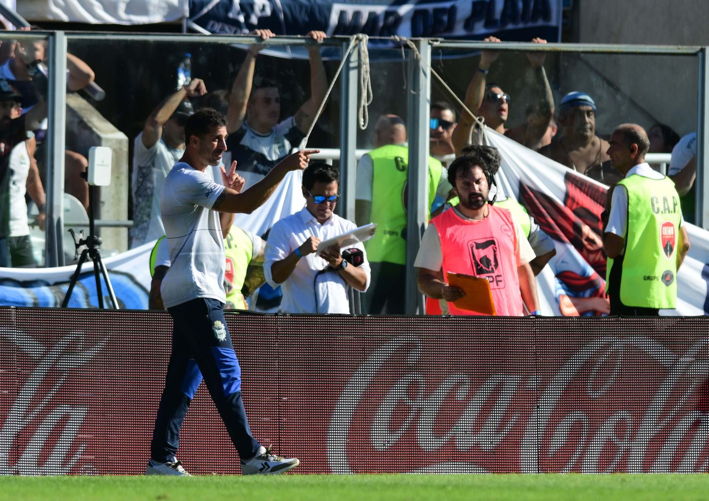 Gimnasia Independiente Rivadavia Zaniratto
