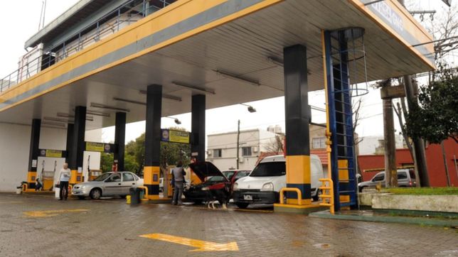 alerta por la falta de gas: un paro portuario podria generar desabastecimiento