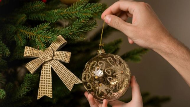 fiestas: armar el arbolito de navidad costara 70% mas que el ano pasado