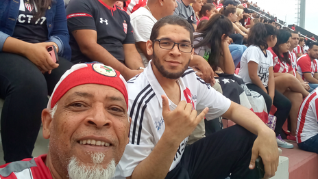 Nació en Cabo Verde, vive en Ensenada, es hincha del Pincha y enfrenta el partido más especial Nació en Cabo Verde, vive en Ensenada, es hincha del Pincha y enfrenta el partido más especial