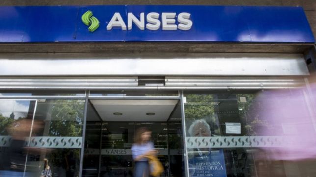 los estudiantes que sean autonomos tendran otra chance para acceder al ingreso familiar de emergencia de la anses