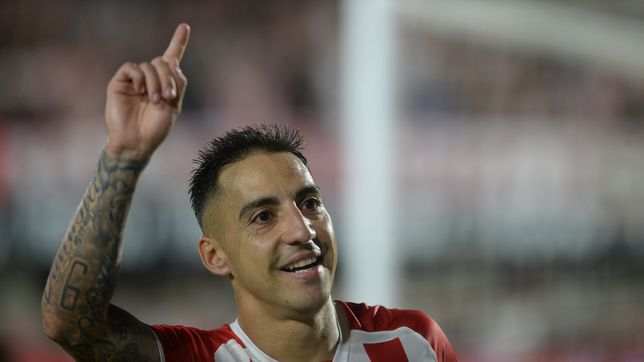 juan sebastian veron defendio a javier correa tras su salida y apunto a los hinchas de estudiantes