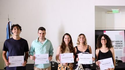 La UNLP entregó más de 200 becas para Vocaciones Científicas