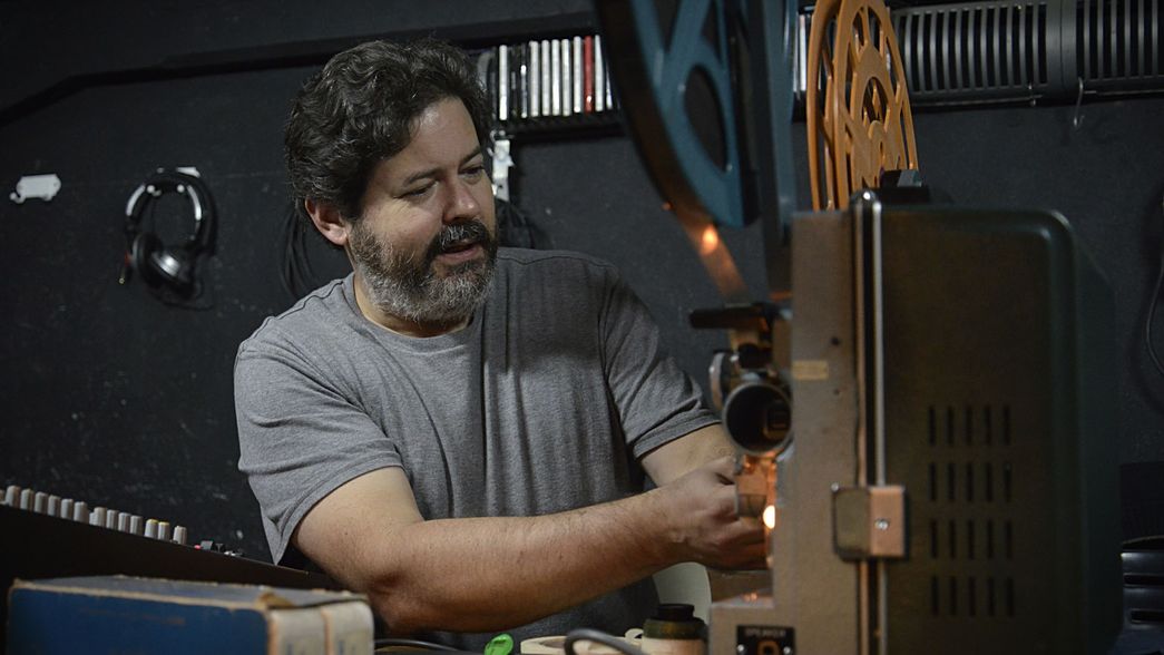 Fernando Martín Peña presenta en La Plata su nuevo libro sobre cine argentino