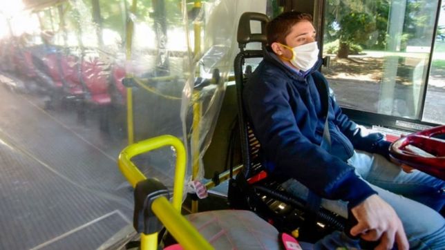 hubo acuerdo y los choferes levantaron el paro de micros en la plata