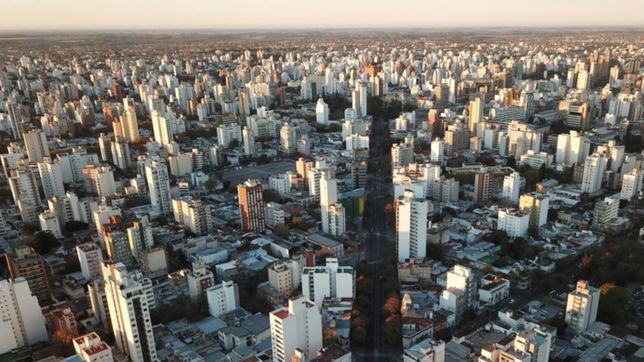 la plata entre las 87 ciudades de todo el pais que cortaran la circulacion de 20 a 6