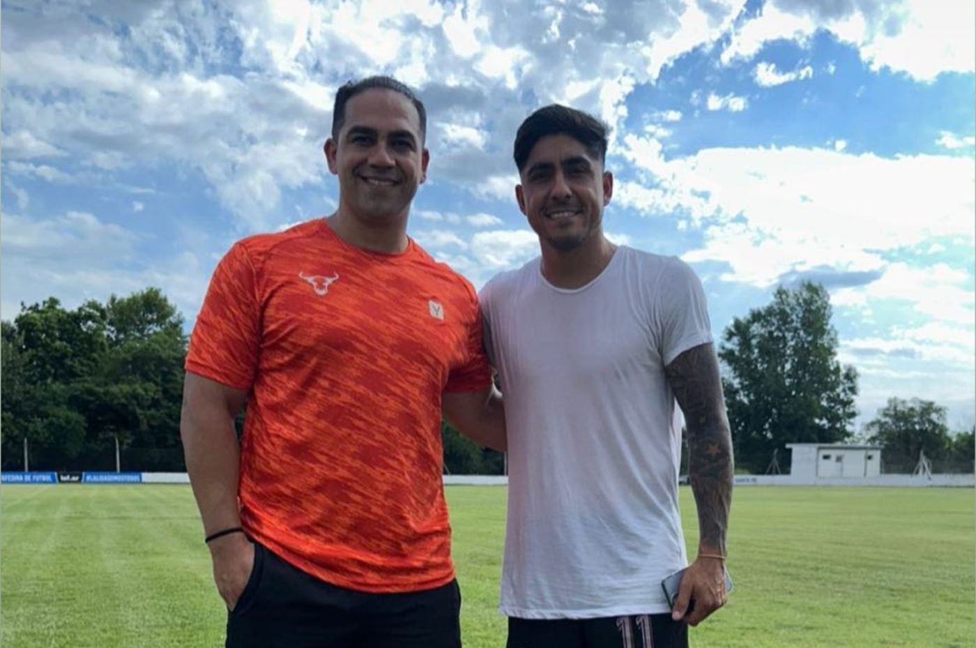 Cristian Tarragona entrenamiento Santa Fe.jpg
