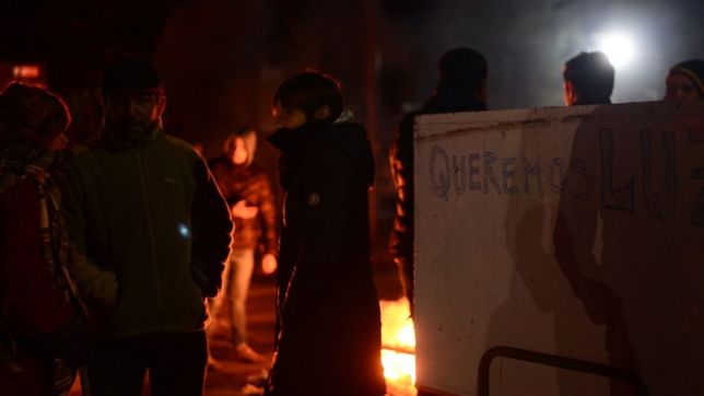 despues de casi 4 dias, edelap anuncio que volvera la luz a la zona norte de la ciudad