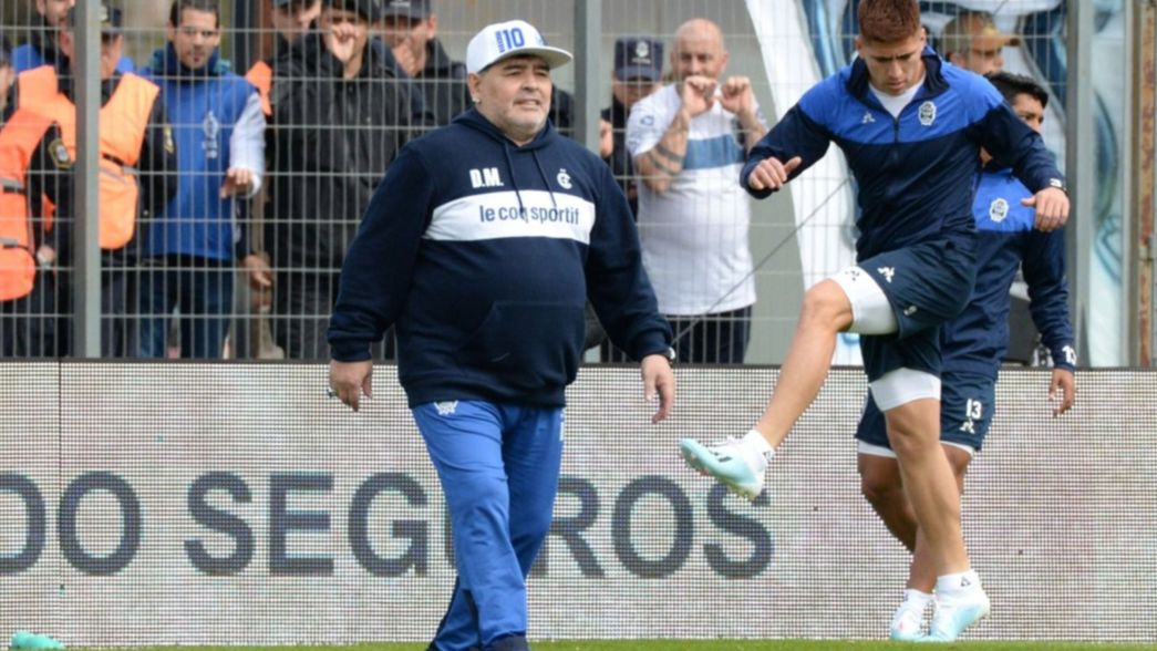 Maradona a un paso de ser declarado huésped de honor de La Plata: ¿irá al Concejo?