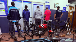 desbaratan una red de desguace de motos en la plata con tres detenidos y multiples secuestros desbaratan una red de desguace de motos en la plata con tres detenidos y multiples secuestros