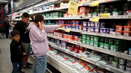 la inflacion de febrero fue de 13,2% y la interanual trepa a 276,2% la inflacion de febrero fue de 13,2% y la interanual trepa a 276,2%