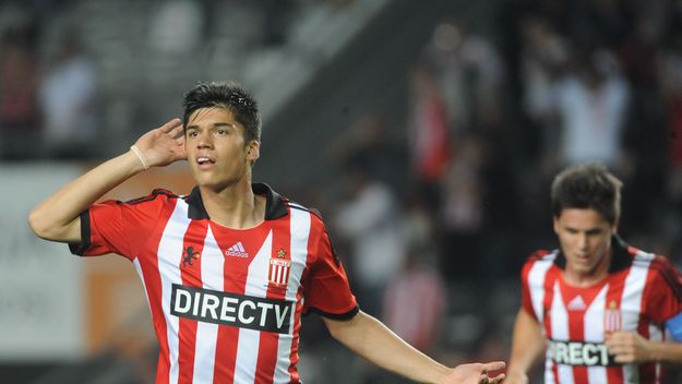 Joaquín Correa recibió el visto bueno de Botafogo para negociar su vuelta a Estudiantes