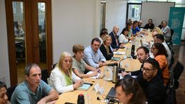la provincia solo escucho el pedido de los docentes e hizo un anuncio sobre el aguinaldo la provincia solo escucho el pedido de los docentes e hizo un anuncio sobre el aguinaldo