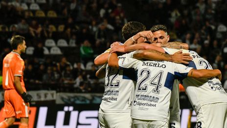 El Lobo ya juega contra Unión y va por el batacazo en Santa Fe