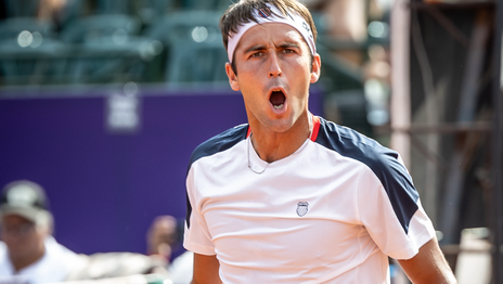 Tomás Etcheverry se impuso en Río de Janeiro y ganó el primer torneo ATP de su carrera Tomás Etcheverry se impuso en Río de Janeiro y ganó el primer torneo ATP de su carrera