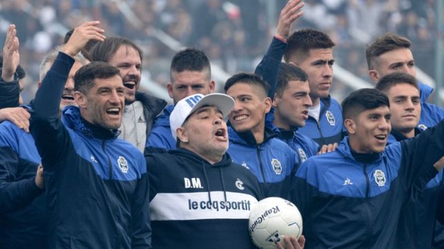 el emotivo recuerdo de licht y ayala a dos anos de la llegada de maradona a gimnasia
