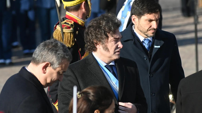 javier milei encabeza los festejos por el dia de la independencia en buenos aires