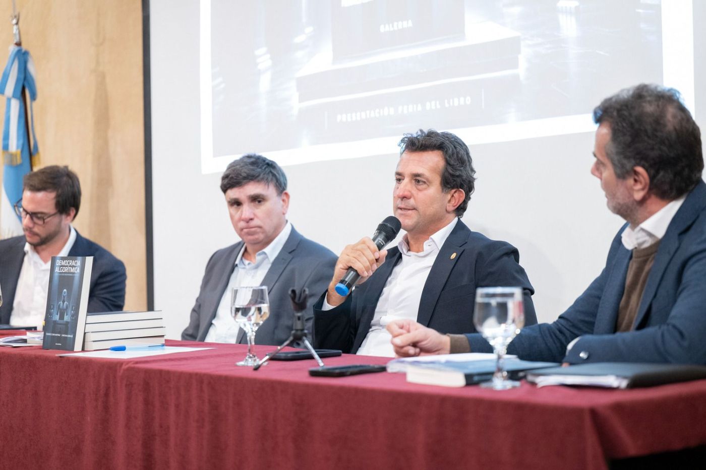 Gribaudo presentacion del libro Democracia Algorítmica (1)