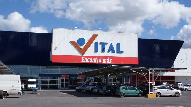 clausuraron el hipermercado vital tras denuncias de clientes por irregularidades