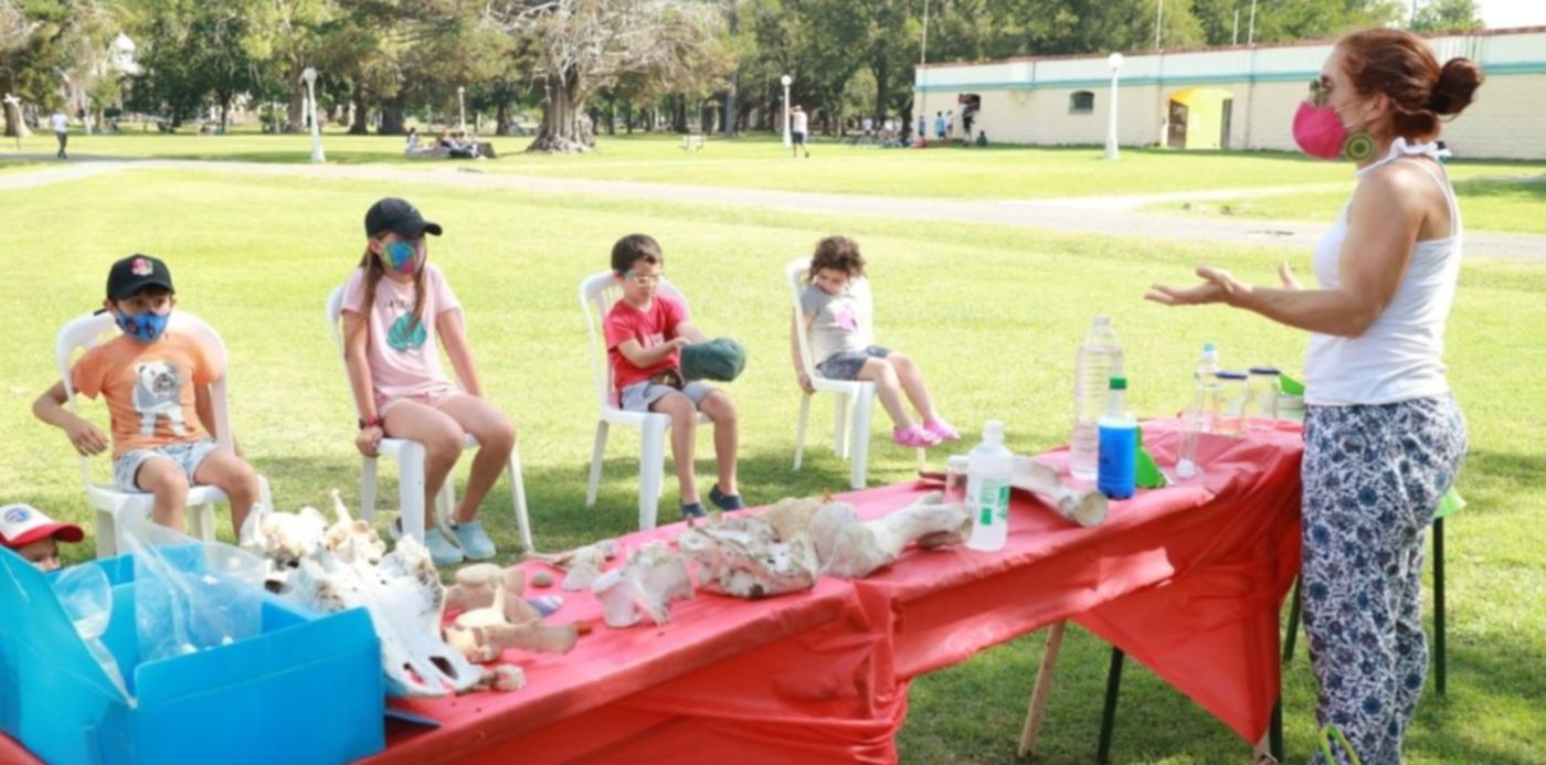 Padres organizados de La Plata clases presenciales República de los Niños