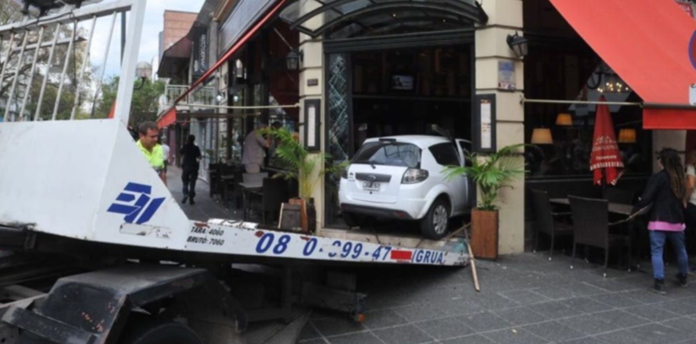 1524145863196.jpeg?scaleY=1&ow=1024&oh=681&y=176&height=505&rotate=0&scaleX=1&x=7&width=1010&&cw=1920&ch=950