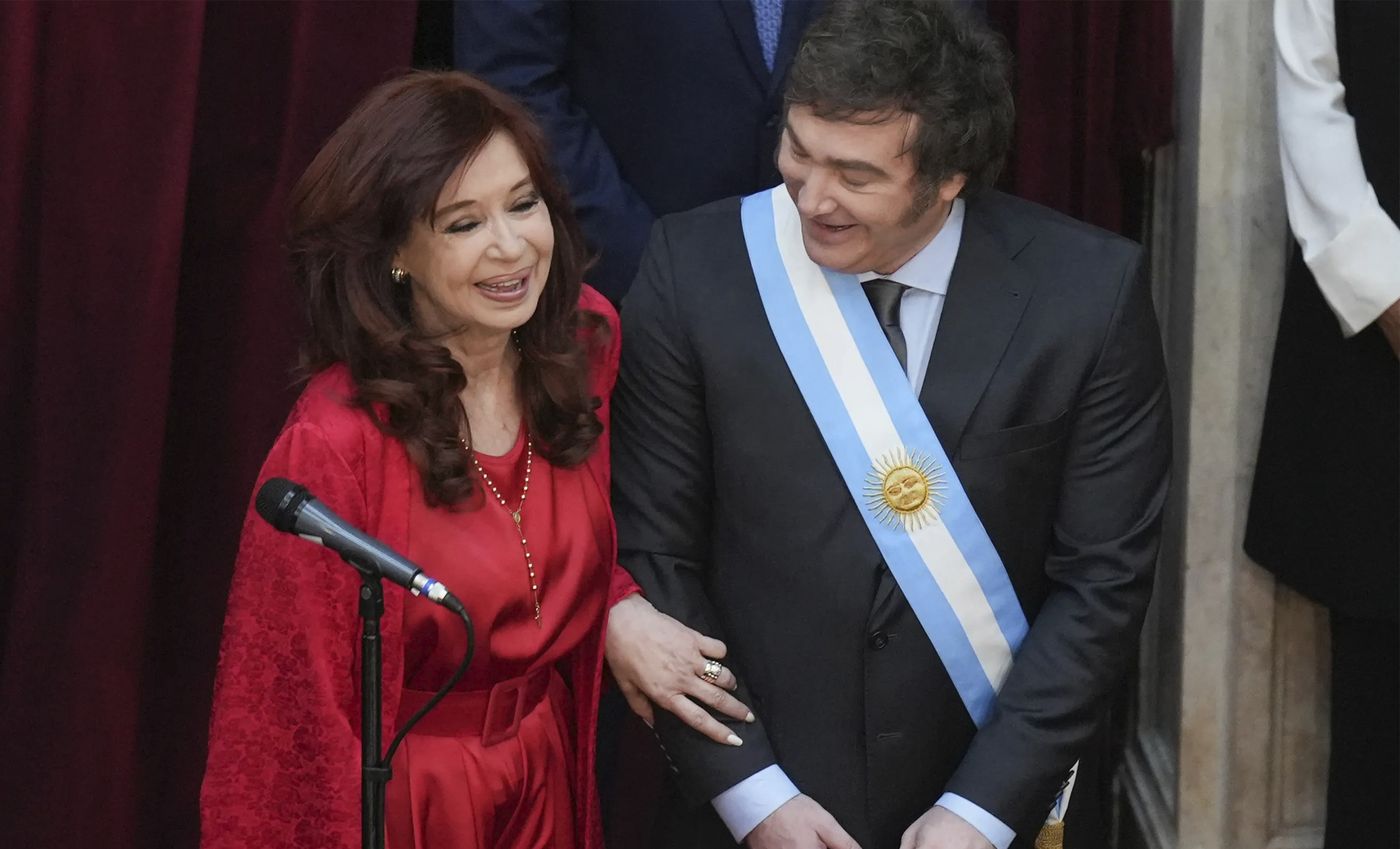 Cristina Kirchner y Javier Milei.jpg